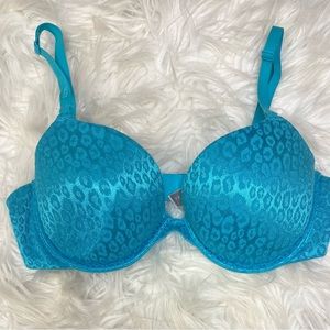 34C The Nakeds by Victoria Secret Lined Demi